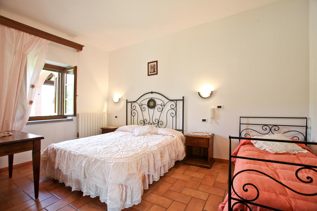 Agriturismo Da Lorena Marsiliana Cameră foto
